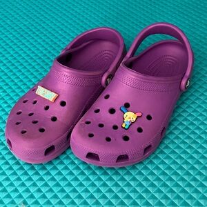CROCS Unisex Classic Purple Clogs | 6M - 8W